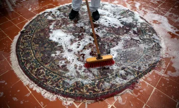 How to Clean an Area Rug at Home Efficiently